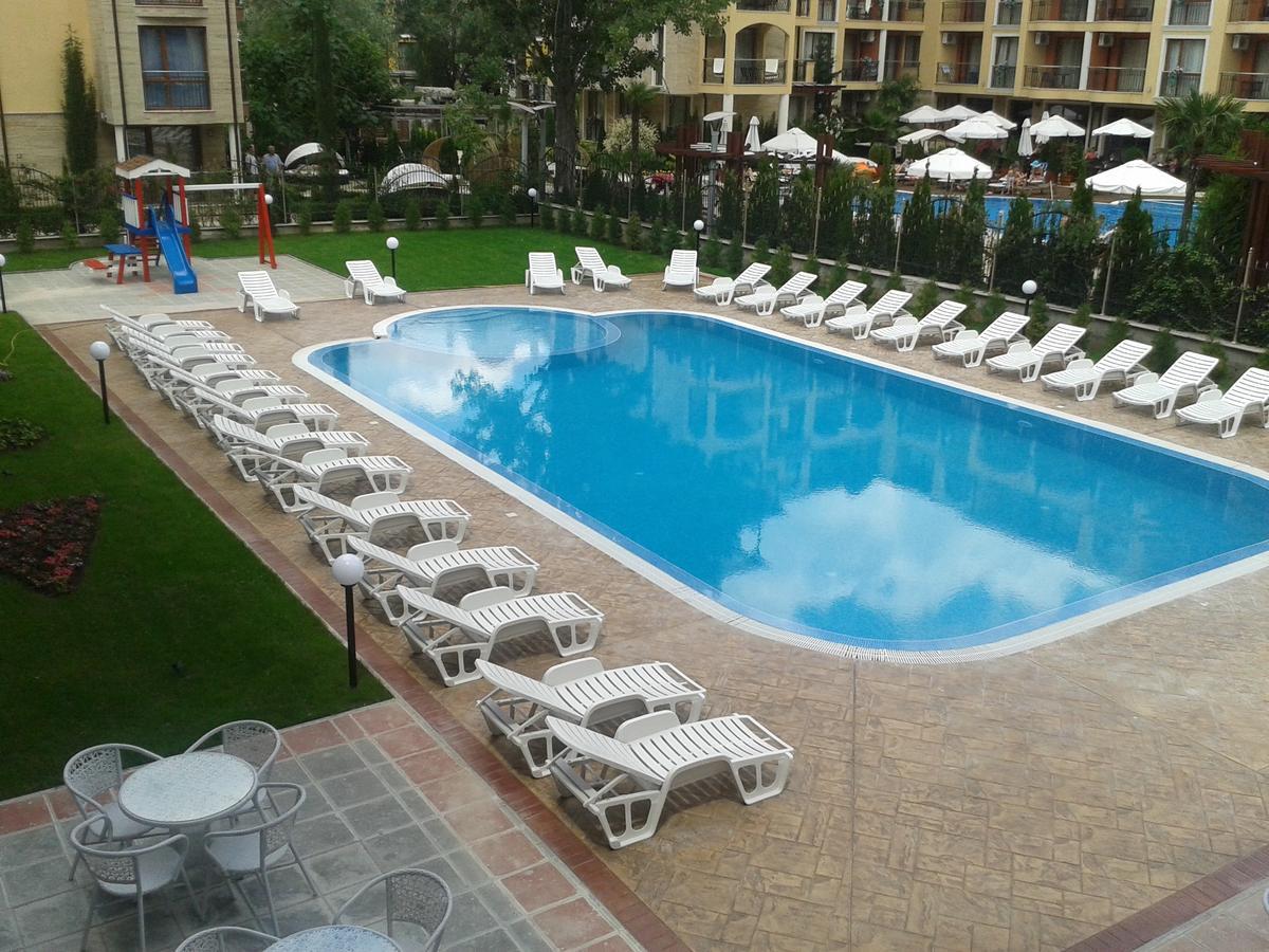 סאני ביץ' Sunny Beauty Palace Hotel מראה חיצוני תמונה