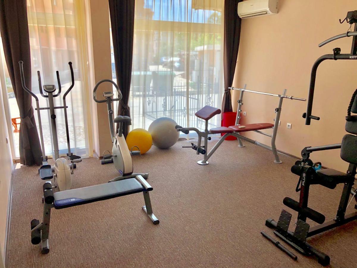 סאני ביץ' Sunny Beauty Palace Hotel מראה חיצוני תמונה